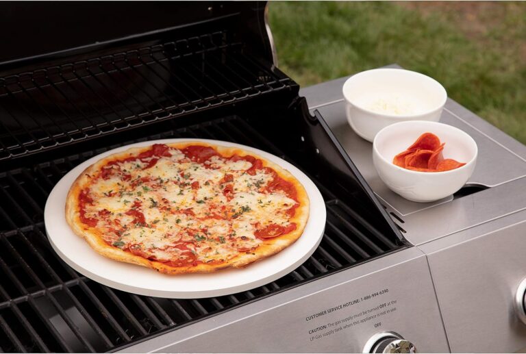 Cuisinart CPS-515 Deluxe Pizza Grilling Pack (Pizza Stone, Pizza Peel, Pizza Cutter)